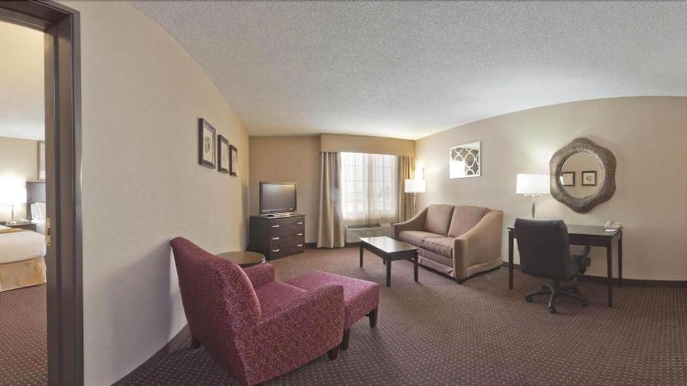 Holiday Inn Express & Suites Ashtabula-Geneva By Ihg Austinburg Екстер'єр фото