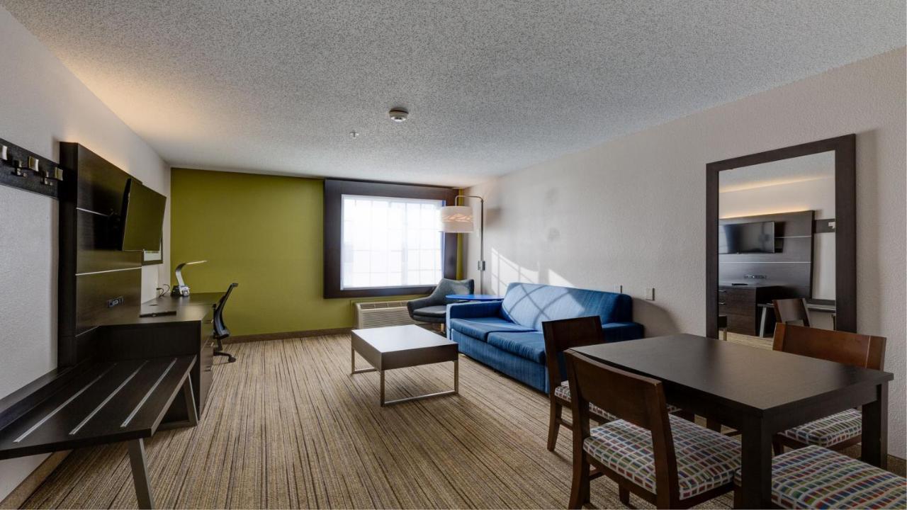 Holiday Inn Express & Suites Ashtabula-Geneva By Ihg Austinburg Екстер'єр фото