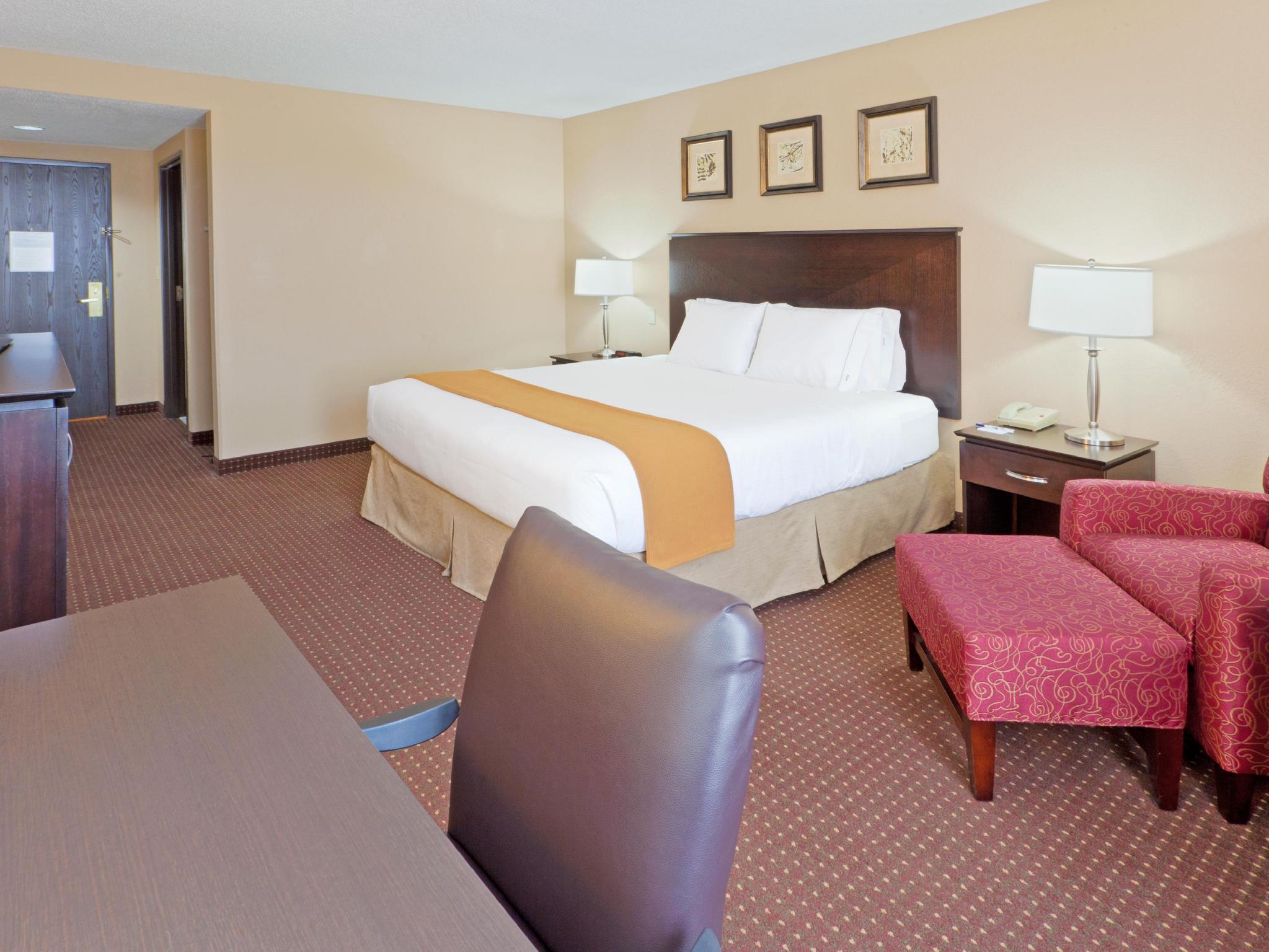 Holiday Inn Express & Suites Ashtabula-Geneva By Ihg Austinburg Екстер'єр фото