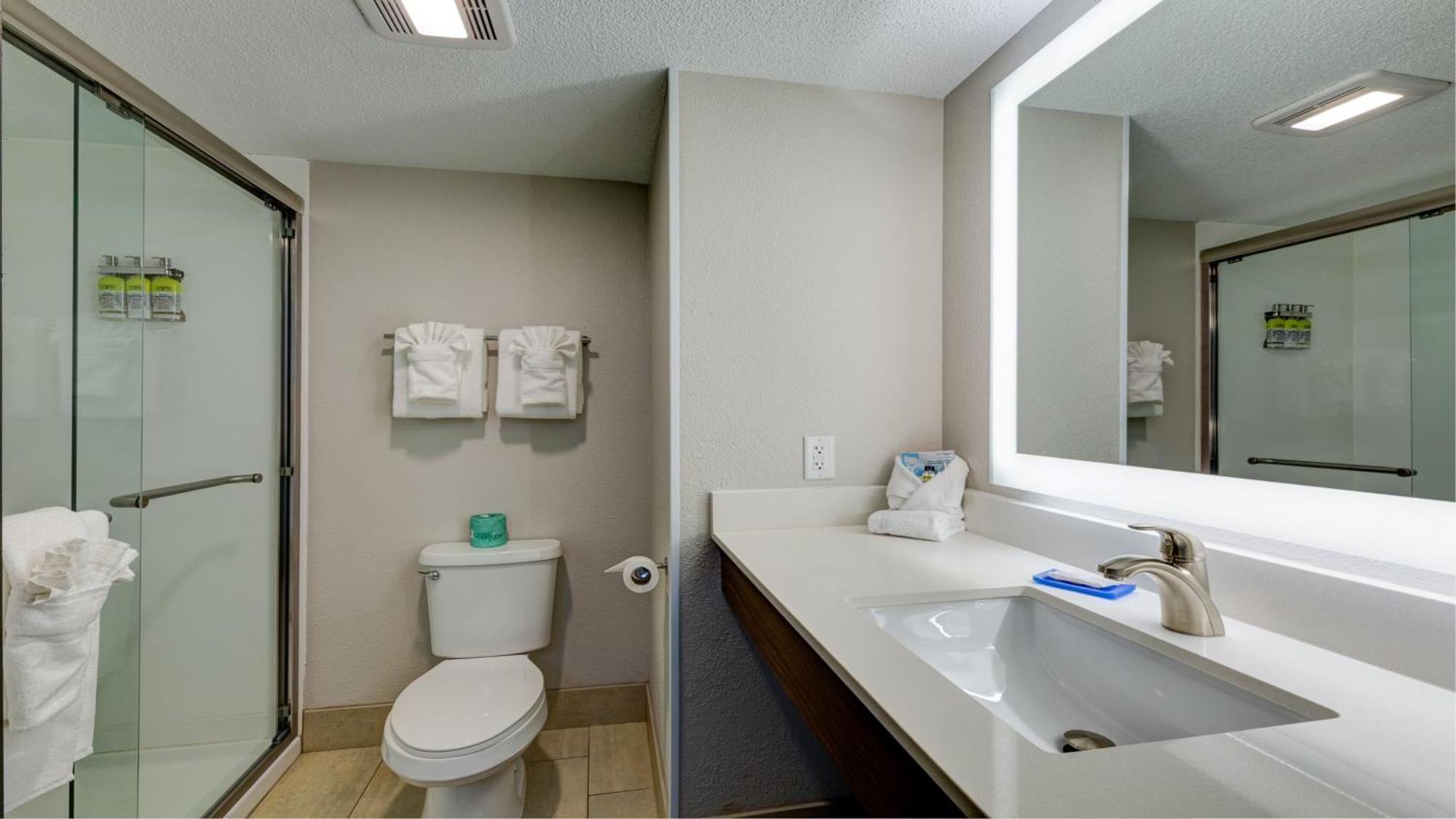 Holiday Inn Express & Suites Ashtabula-Geneva By Ihg Austinburg Екстер'єр фото